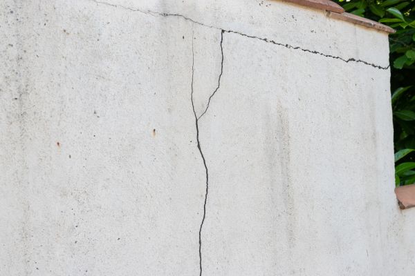 Cost of Foundation Crack Patching in Reston